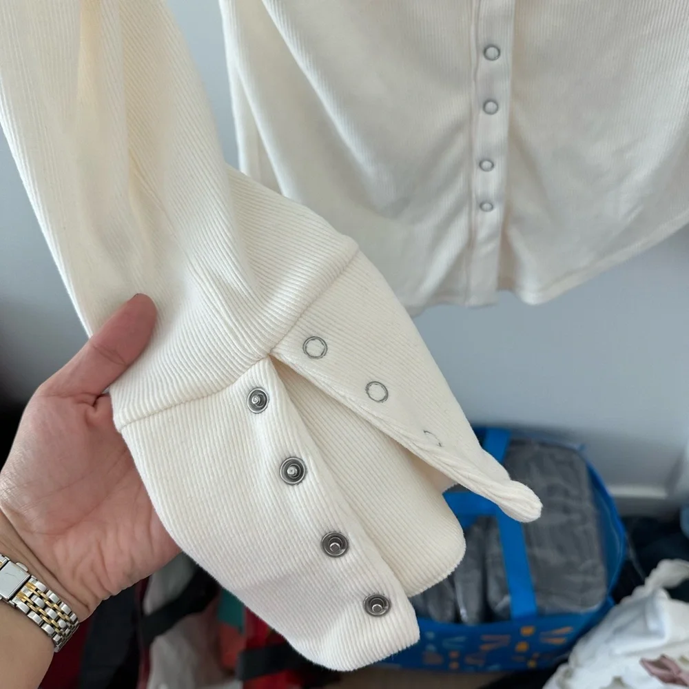 Ivory Button-Down Knit - Picture 4 of 4